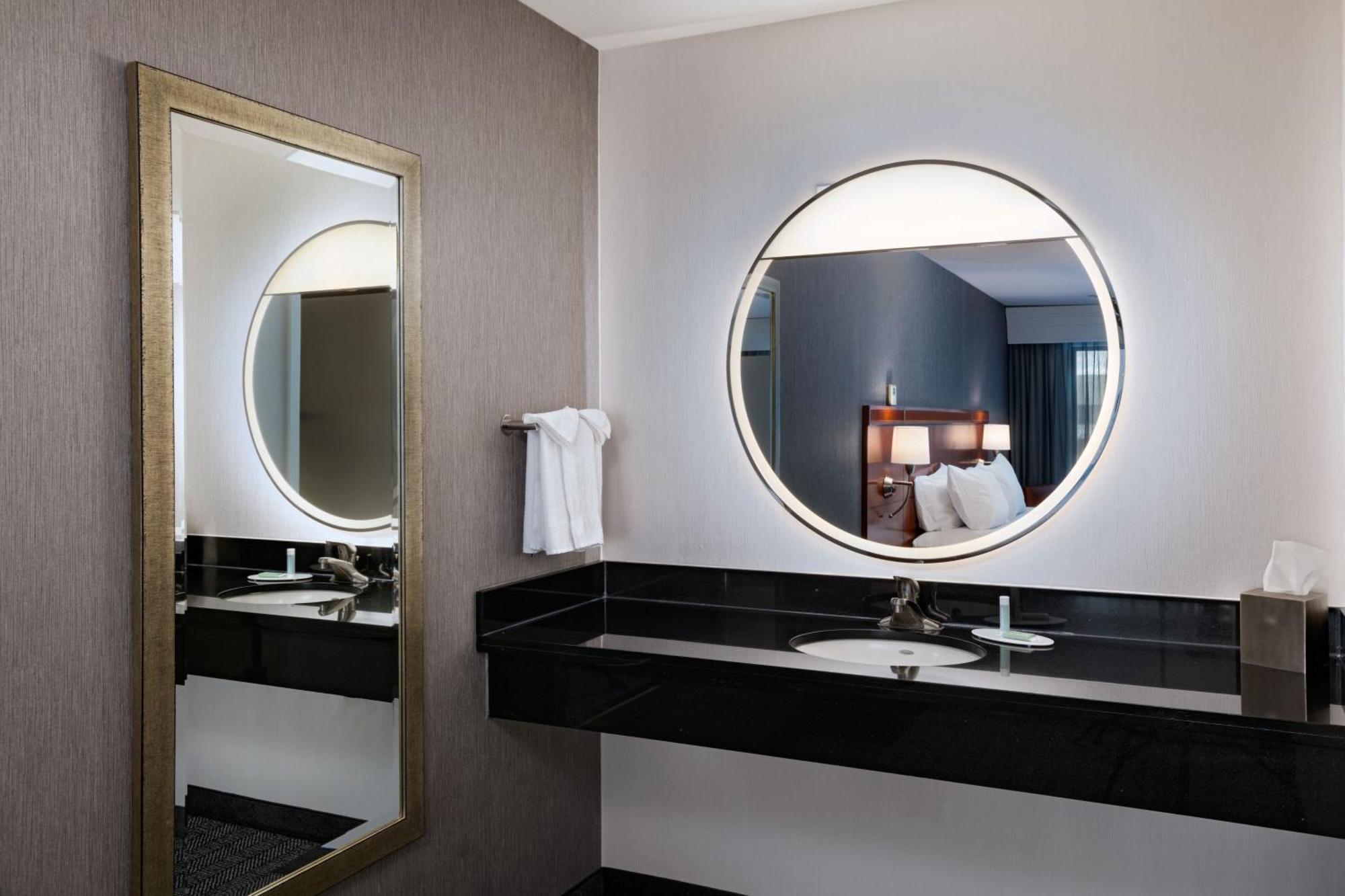 Courtyard By Marriott Boise West/Meridian Phòng bức ảnh